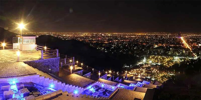 جاهای دیدنی مشهد در شب